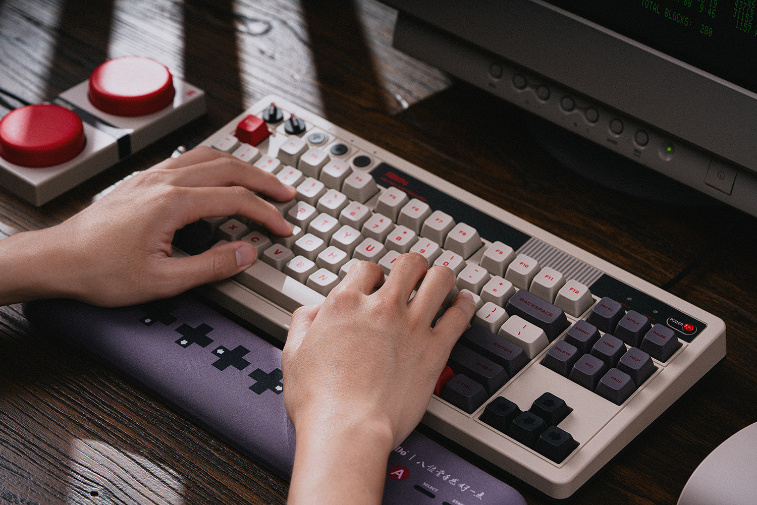 8Bitdo Retro Mechanical Keyboa - Gaming Keyboard Hot Swappable avis et prix